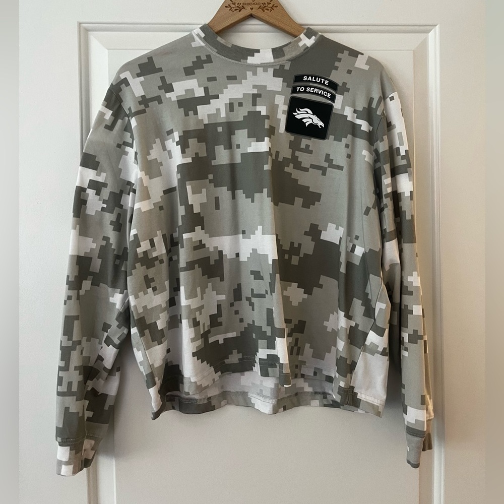 Denver Broncos Salute To Service Long Sleeve Tee